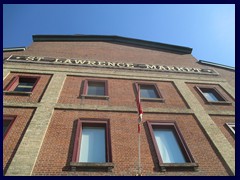 St Lawrence's Market 01 - current building from 1968.